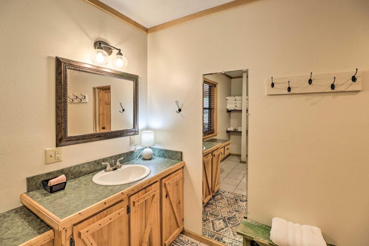 Villa Piney Bluff Retreat With Mountain Views! Exterior foto